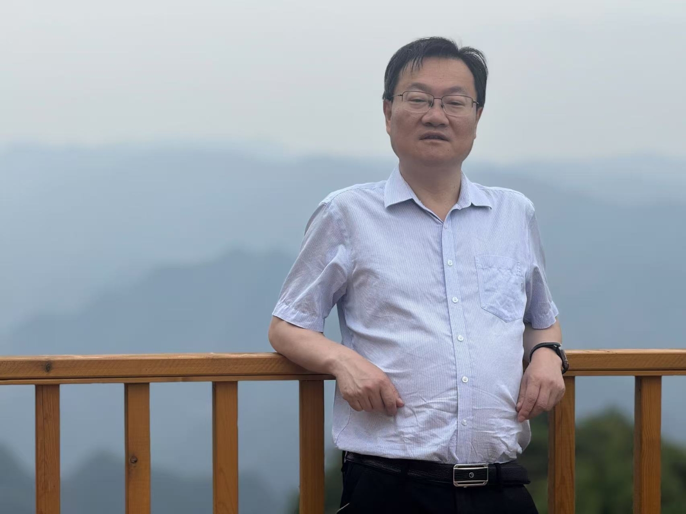 序号22_姜汉荣_培养对象生活照-横版_6e5a1d51ccb3f2ccb409ab7d216dc5f6