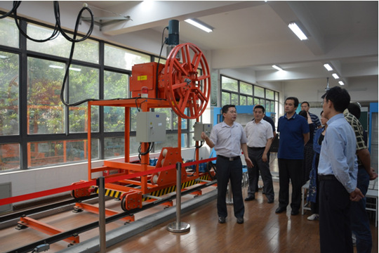 视察现场 视察现场